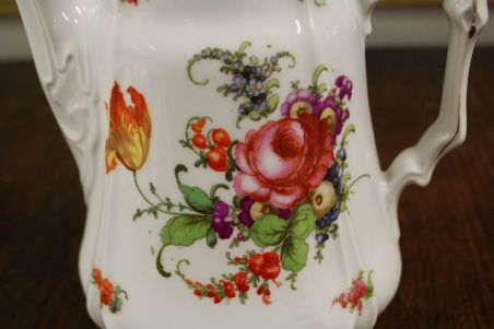 (n-7799) Lilleline uhke tee-/ kohvikann