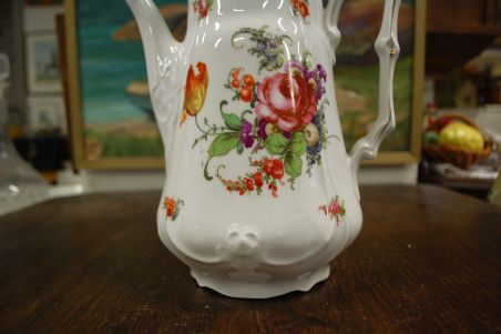 (n-7799) Lilleline uhke tee-/ kohvikann