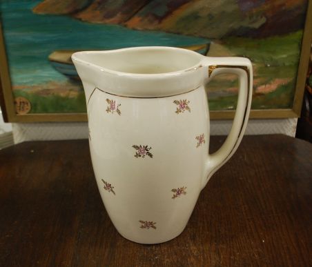 (n-7803) Boch Freres la Louviere suur kann