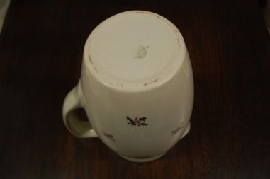 (n-7803) Boch Freres la Louviere suur kann