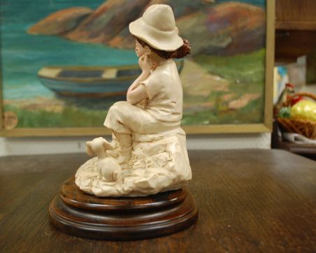 (n-7805) Kuju "Tüdruk, poiss ja koer"