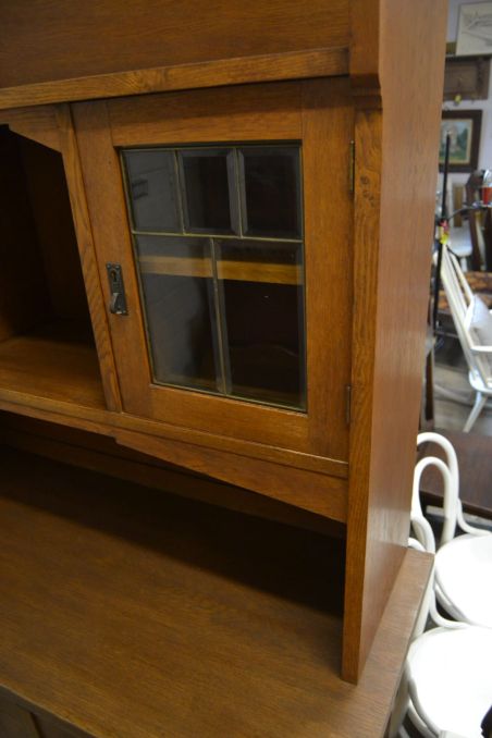 (L-813) Suur vanem puhvetkapp