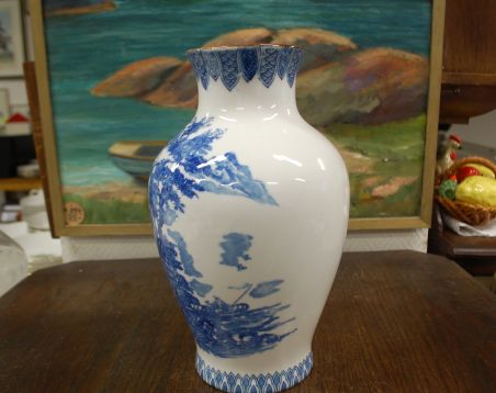 (n-7812) Suur sinise dekooriga vaas