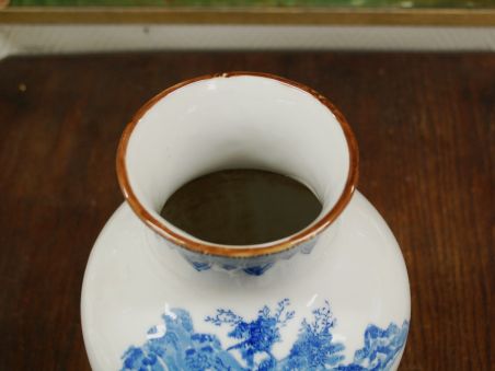 (n-7812) Suur sinise dekooriga vaas