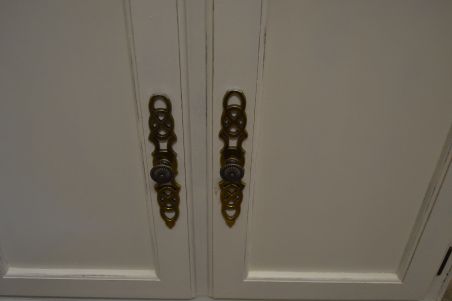 (L-817) Valge kummut Drexel Heritage