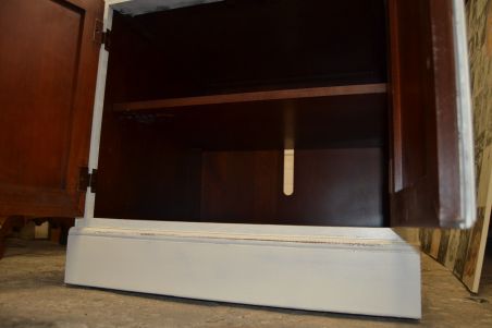 (L-817) Valge kummut Drexel Heritage