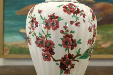 (n-7818) Lindudega vaas