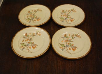 (n-7821/1) Quadrifoglio Ceramic, keraamilised salatitaldrikud "Kibuvits", 4tk