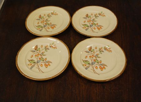 (n-7821/1) Quadrifoglio Ceramic, keraamilised salatitaldrikud "Kibuvits", 4tk