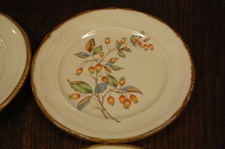 (n-7821/1) Quadrifoglio Ceramic, keraamilised salatitaldrikud "Kibuvits", 4tk