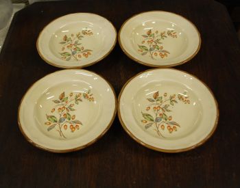 (n-7821/2) Quadrifoglio Ceramic, keraamilised supi-pastataldrikud "Kibuvits", 4tk