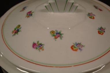 (n-7823) Art Deco, lilleline tirin