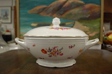 (n-7824) Chodziež, lilleline tirin