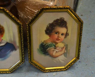 (L-819) Vanad raamitud pildid