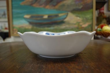 (n-7828) Oscar Schaller, sibulamustriline kauss