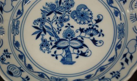 (n-7832) Original Bohemia sibulamustriline sangagega vaagen