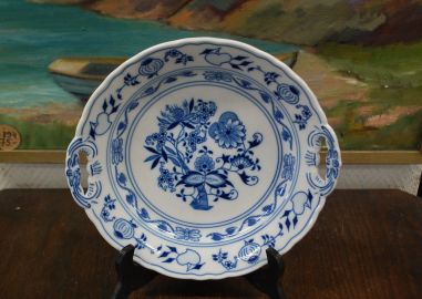 (n-7832) Original Bohemia sibulamustriline sangagega vaagen