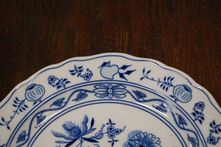 (n-7833) Original Bohemia ümar sibulamustriline vaagen