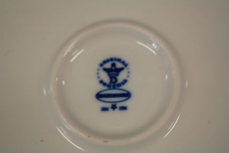 (n-7833) Original Bohemia ümar sibulamustriline vaagen