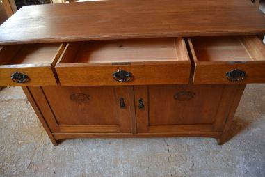 (L-823) Vana pikem kummut, servant