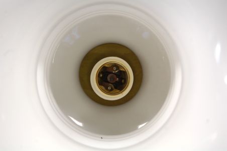 (n-7836) Valge klaaskupliga laelamp