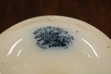 (n-7839) Mouzin-Lecat & Cie, antiikne jalal vaagen