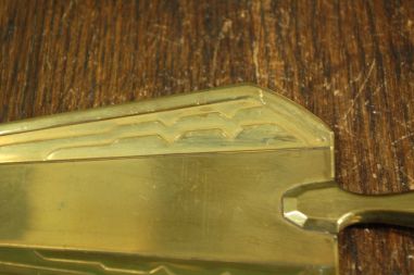 (n-7841) Portselanist käepidemega lilleline tordilabidas