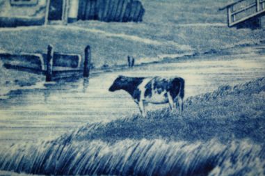 (n-7843) Maastricht Ceramique, C:M Delft Blauw, J.Sonneville suur seinataldrik