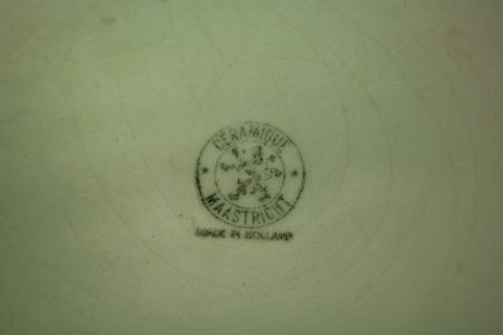(n-7843) Maastricht Ceramique, C:M Delft Blauw, J.Sonneville suur seinataldrik