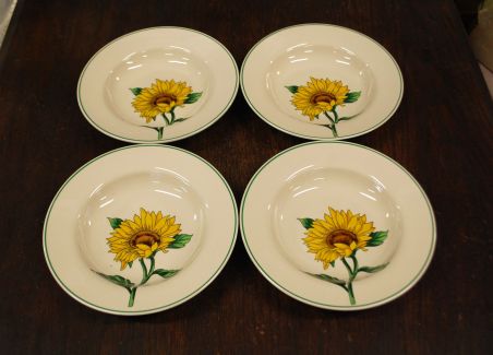 (n-7844/3) Päevalilledega supi-pastataldrikud, 4tk