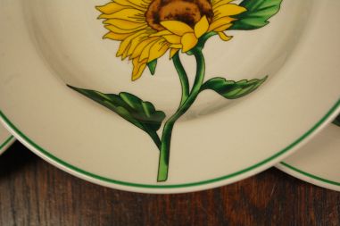 (n-7844/4) Päevalilledega supi-pastataldrikud, 6tk