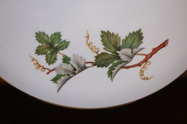 (n-7845) Bavaria Edelstein, viinamarjaokstega suur tirin