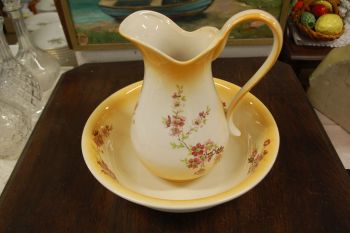 (n-7847) Suur kann ja kauss "Geišad" 2