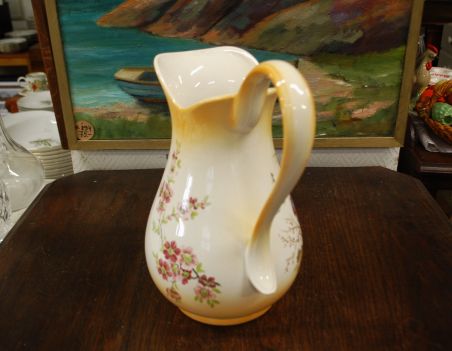 (n-7847) Suur kann ja kauss "Geišad"