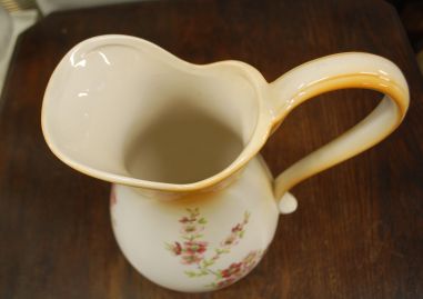 (n-7847) Suur kann ja kauss "Geišad"