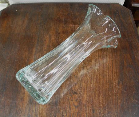 (n-7848) Suur raske klaasvaas