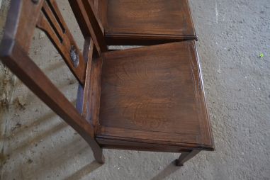 (n-7849) Luterma põhjaga toolid, 2 tk