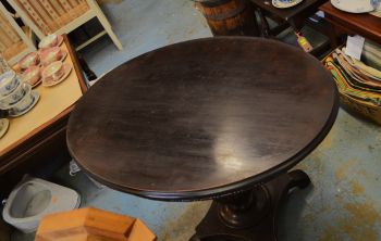 (L-824) Vana ovaalne laud - söögilaud 2