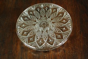 (n-7859) Klaasist/ kristallist tordivaagen jalal