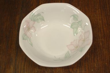 (n-7862/2) Bavaria Seltmann Weiden, õunapuu õitega kauss