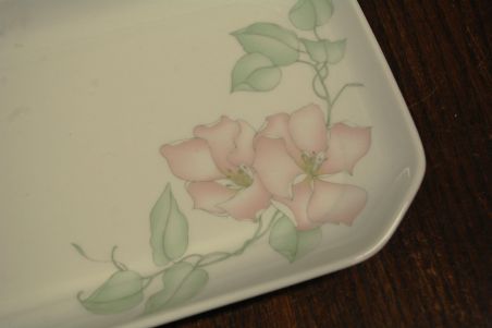 (n-7862/7) Bavaria Seltmann Weiden, õunapuu õitega leiva/ keeksivaagen