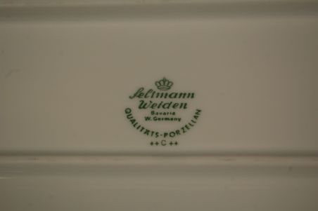 (n-7862/7) Bavaria Seltmann Weiden, õunapuu õitega leiva/ keeksivaagen