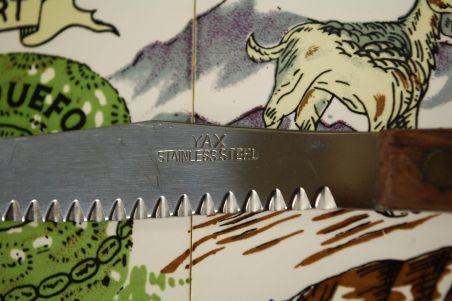 (n-7863) Lõikelaud noaga/ juustualus