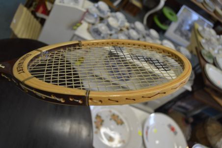 (n-7864) Puidust tennisereket SNAUWAERT