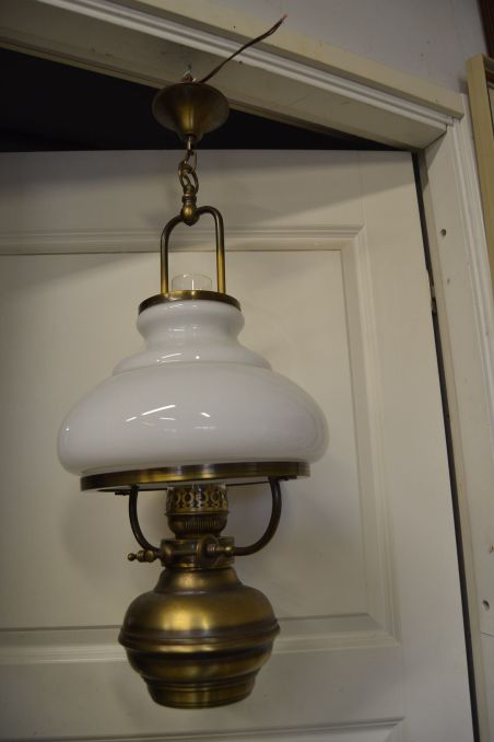 (n-7866) Laevalgusti