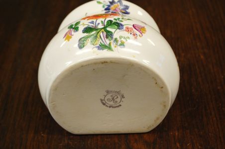 (n-7871) Revol Porzelaine, lilleline soolavakk