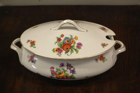 (n-7873) RFH, ovaalne lileline tirin