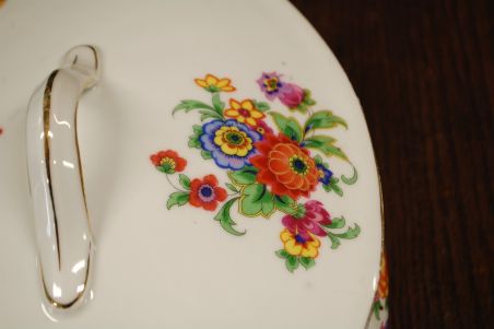 (n-7873) RFH, ovaalne lileline tirin