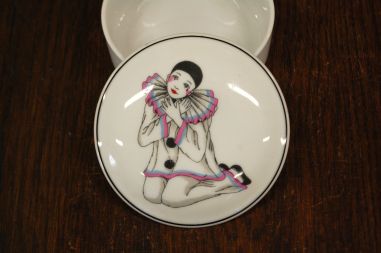 (n-7874) Kaanega toos "Pierrot"