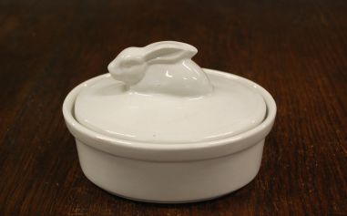 (n-7878/2) Pasteeditoos "Jänes"